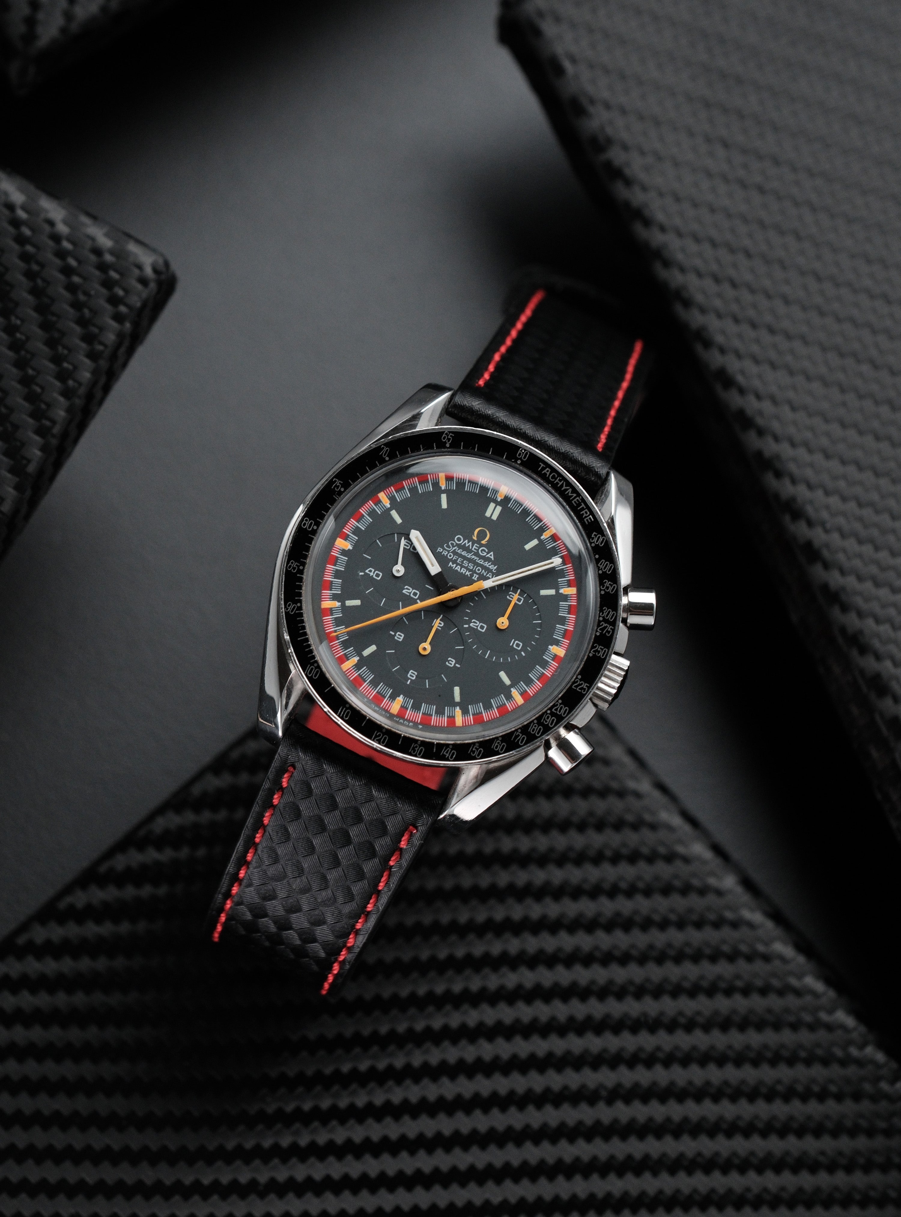 Carbon Fiber Leather Watch Strap Manufacturer